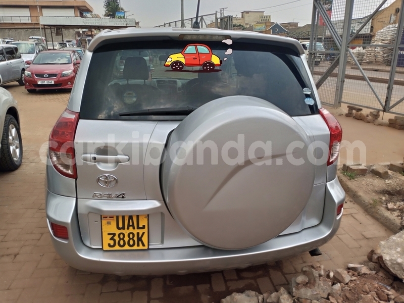 Big with watermark toyota rav4 uganda kampala 18413