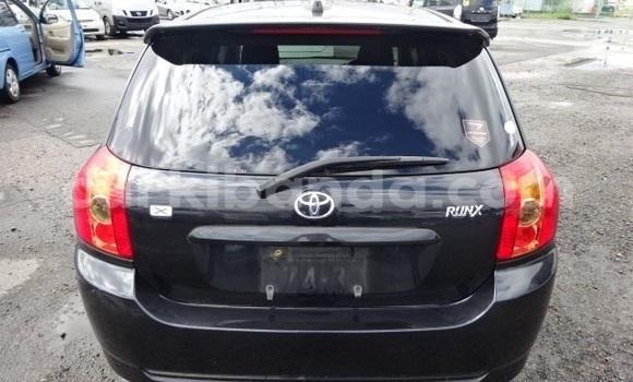 Gura Imported Toyota Corolla Blue Imodoka i Kampala mu Uganda Gura Imported Toyota Corolla Blue Imodoka i Kampala mu Uganda