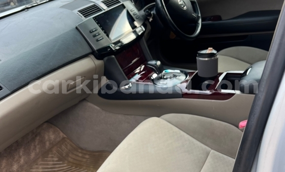 Buy Used Toyota Mark X Silver Car in Kampala in Uganda Buy Used Toyota Mark X Silver Car in Kampala in Uganda