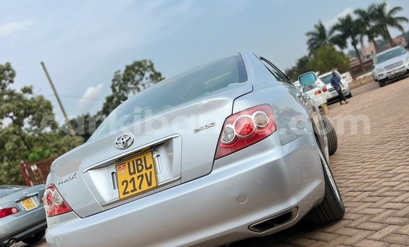 Buy Used Toyota Mark X Silver Car in Kampala in Uganda Buy Used Toyota Mark X Silver Car in Kampala in Uganda