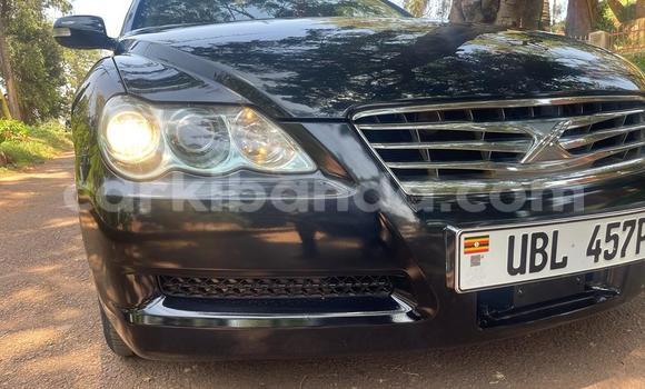 Gura Yakoze Toyota Mark X Black Imodoka i Kampala mu Uganda Gura Yakoze Toyota Mark X Black Imodoka i Kampala mu Uganda