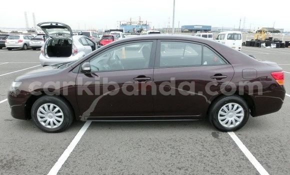 Gura Imported Toyota Premio Beige Imodoka i Kampala mu Uganda Gura Imported Toyota Premio Beige Imodoka i Kampala mu Uganda