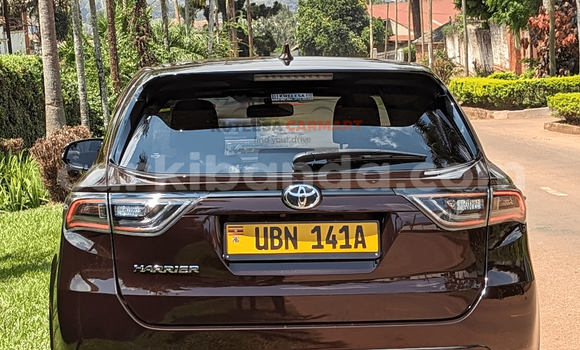 Nunua Ilio tumika Toyota Harrier Nyingine Gari ndani ya Kampala nchini Uganda Nunua Ilio tumika Toyota Harrier Nyingine Gari ndani ya Kampala nchini Uganda