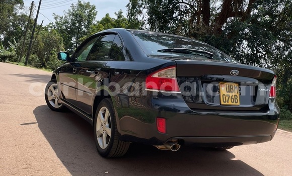 Gura Yakoze Subaru Legacy Black Imodoka i Kampala mu Uganda Gura Yakoze Subaru Legacy Black Imodoka i Kampala mu Uganda