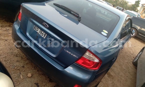 Gura Yakoze Subaru Legacy Blue Imodoka i Kampala mu Uganda Gura Yakoze Subaru Legacy Blue Imodoka i Kampala mu Uganda