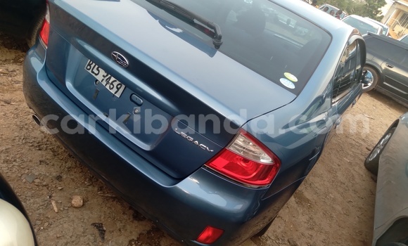 Gura Yakoze Subaru Legacy Blue Imodoka i Kampala mu Uganda Gura Yakoze Subaru Legacy Blue Imodoka i Kampala mu Uganda