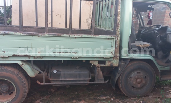 Acheter Occasion Utilitaire Mitsubishi Van Vert à Bombo, Central