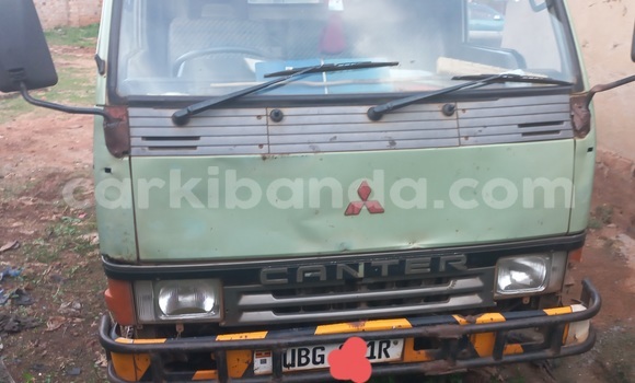 Buy Used Mitsubishi Van Green Truck in Bombo in Central Buy Used Mitsubishi Van Green Truck in Bombo in Central