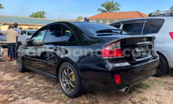 Acheter Occasion Voiture Subaru Legacy Noir à Kampala, Ouganda Acheter Occasion Voiture Subaru Legacy Noir à Kampala, Ouganda