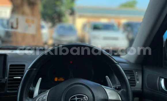 Gura Yakoze Subaru Legacy Black Imodoka i Kampala mu Uganda Gura Yakoze Subaru Legacy Black Imodoka i Kampala mu Uganda