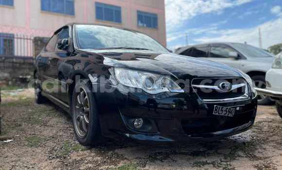 Gura Yakoze Subaru Legacy Black Imodoka i Kampala mu Uganda Gura Yakoze Subaru Legacy Black Imodoka i Kampala mu Uganda