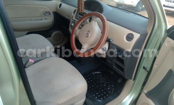 Gura Yakoze Toyota Sienta Other Imodoka i Kampala mu Uganda Gura Yakoze Toyota Sienta Other Imodoka i Kampala mu Uganda