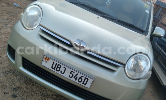 Gura Yakoze Toyota Sienta Other Imodoka i Kampala mu Uganda Gura Yakoze Toyota Sienta Other Imodoka i Kampala mu Uganda