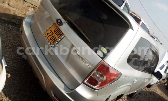 Nunua Ilio tumika Subaru Forester Fedha Gari ndani ya Kampala nchini Uganda Nunua Ilio tumika Subaru Forester Fedha Gari ndani ya Kampala nchini Uganda