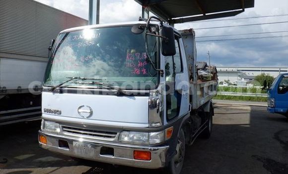 Buy Used Hino Ranger White Truck in Kampala in Uganda Buy Used Hino Ranger White Truck in Kampala in Uganda