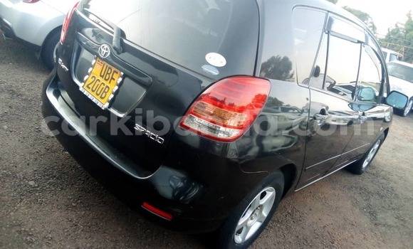 Gura Yakoze Toyota Spacio Black Imodoka i Kampala mu Uganda Gura Yakoze Toyota Spacio Black Imodoka i Kampala mu Uganda