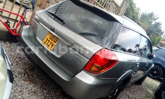 Gura Yakoze Subaru Outback Other Imodoka i Kampala mu Uganda Gura Yakoze Subaru Outback Other Imodoka i Kampala mu Uganda