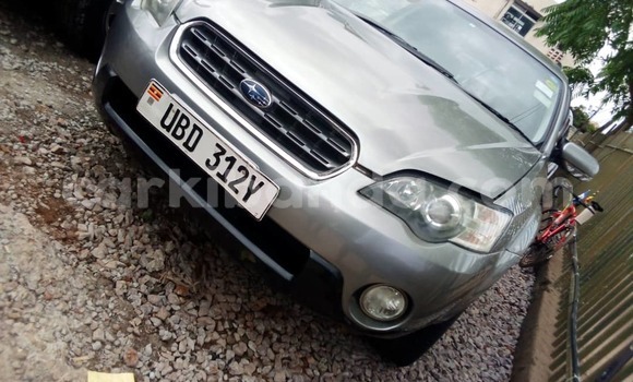Gura Yakoze Subaru Outback Other Imodoka i Kampala mu Uganda Gura Yakoze Subaru Outback Other Imodoka i Kampala mu Uganda