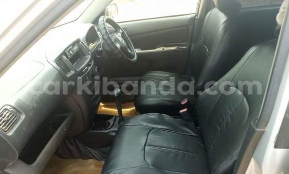 Gura Yakoze Toyota Succeed Silver Imodoka i Kampala mu Uganda Gura Yakoze Toyota Succeed Silver Imodoka i Kampala mu Uganda