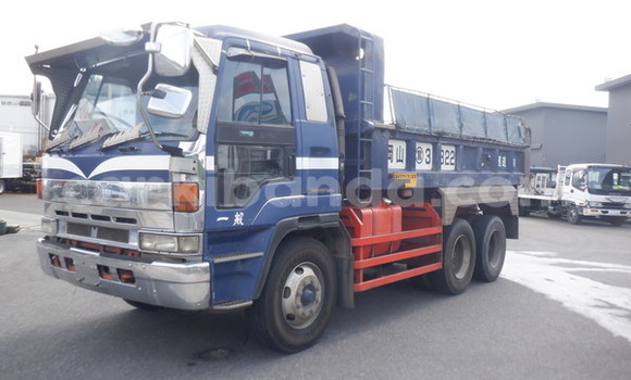 Buy Used Isuzu Bighorn Blue Truck in Kampala in Uganda