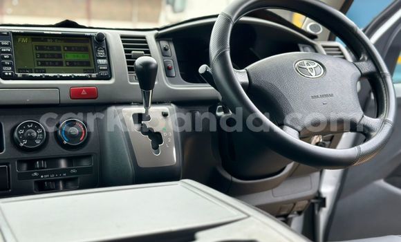 Buy Used Toyota Hiace Silver Car in Kampala in Uganda Buy Used Toyota Hiace Silver Car in Kampala in Uganda