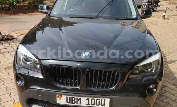 Acheter Import Voiture BMW X1 Noir à Kampala, Ouganda Acheter Import Voiture BMW X1 Noir à Kampala, Ouganda