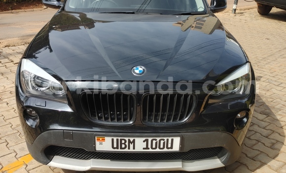 Acheter Import Voiture BMW X1 Noir à Kampala, Ouganda Acheter Import Voiture BMW X1 Noir à Kampala, Ouganda