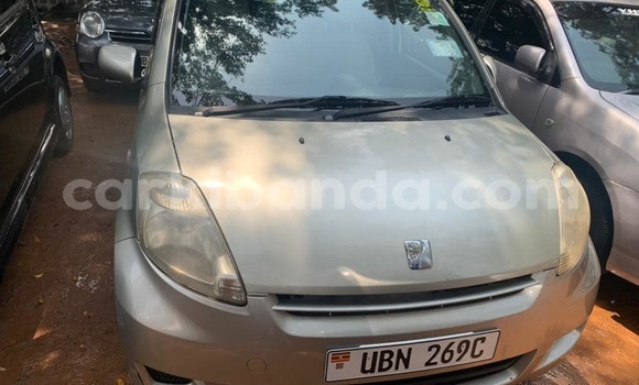 Nunua Ilio tumika Toyota Passo Beige Gari ndani ya Adjumani nchini Kaskazini