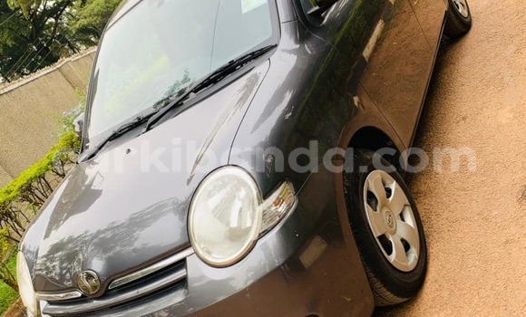 Buy Used Toyota Sienta Black Car in Adjumani in Northern