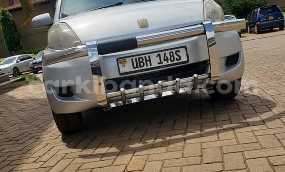 Acheter Occasion Voiture Toyota Passo Gris à Kampala, Ouganda Acheter Occasion Voiture Toyota Passo Gris à Kampala, Ouganda