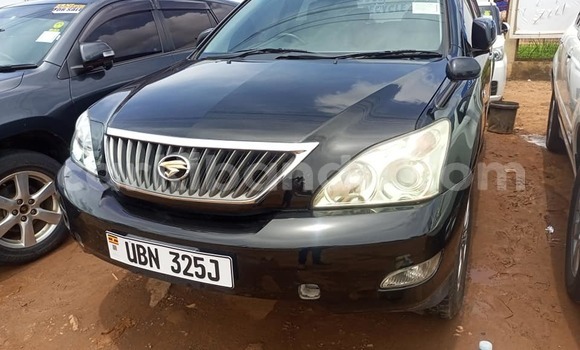 Acheter Occasion Voiture Toyota Harrier Noir à Kampala, Ouganda Acheter Occasion Voiture Toyota Harrier Noir à Kampala, Ouganda