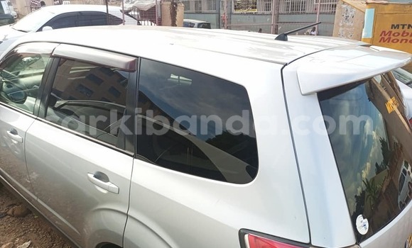 Acheter Occasion Voiture Subaru Forester Gris à Kampala, Ouganda Acheter Occasion Voiture Subaru Forester Gris à Kampala, Ouganda
