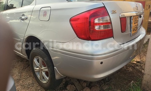Acheter Occasion Voiture Toyota Premio Gris à Kampala, Ouganda Acheter Occasion Voiture Toyota Premio Gris à Kampala, Ouganda