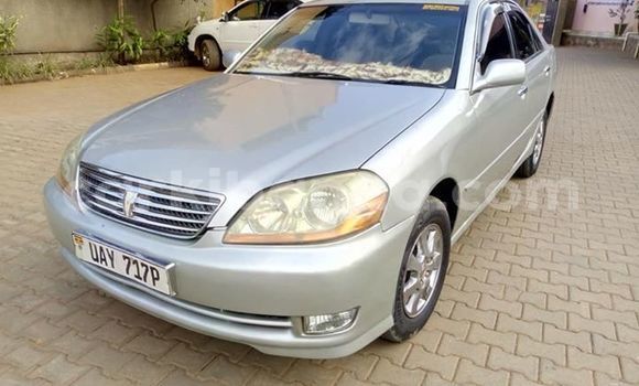 Gura Imported Toyota Mark II Silver Imodoka i Kampala mu Uganda Gura Imported Toyota Mark II Silver Imodoka i Kampala mu Uganda