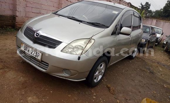 Gura Imported Toyota Spacio Silver Imodoka i Kampala mu Uganda Gura Imported Toyota Spacio Silver Imodoka i Kampala mu Uganda