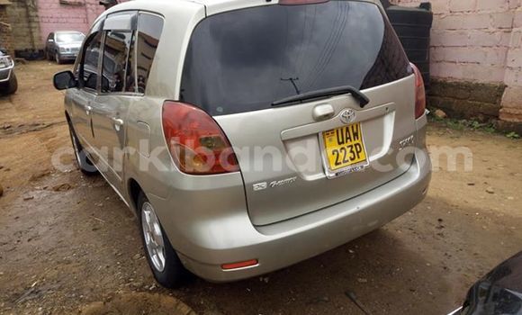 Gura Imported Toyota Spacio Silver Imodoka i Kampala mu Uganda Gura Imported Toyota Spacio Silver Imodoka i Kampala mu Uganda