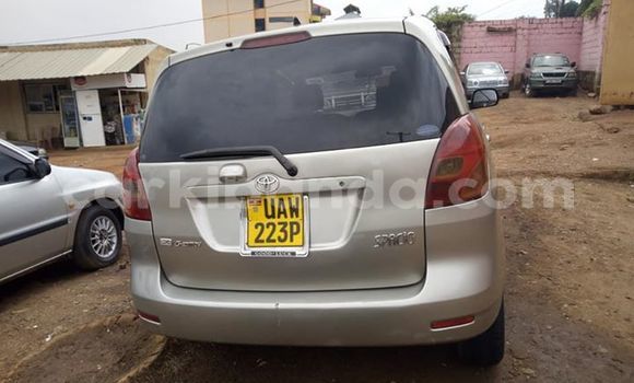 Gura Imported Toyota Spacio Silver Imodoka i Kampala mu Uganda Gura Imported Toyota Spacio Silver Imodoka i Kampala mu Uganda