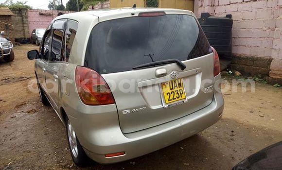 Gura Imported Toyota Spacio Silver Imodoka i Kampala mu Uganda Gura Imported Toyota Spacio Silver Imodoka i Kampala mu Uganda