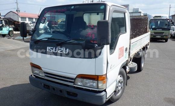 Buy Used Isuzu Bighorn White Truck in Kampala in Uganda