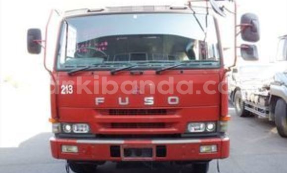 Gura Yakoze Mitsubishi Van Red Ikamyo i Kampala mu Uganda