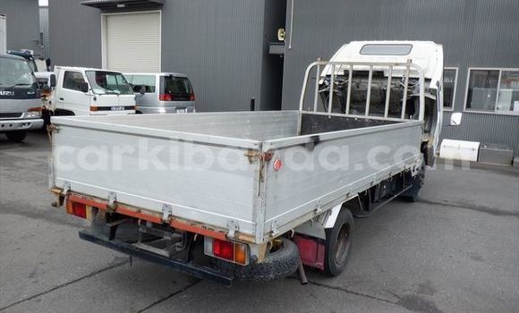 Buy Used Isuzu Bighorn White Truck in Kampala in Uganda Buy Used Isuzu Bighorn White Truck in Kampala in Uganda