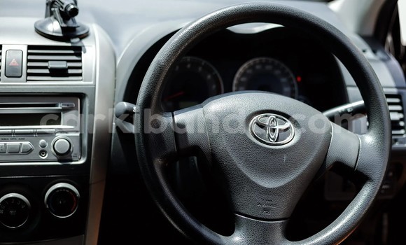 Nunua Ilio tumika Toyota Fielder Beige Gari ndani ya Kampala nchini Uganda Nunua Ilio tumika Toyota Fielder Beige Gari ndani ya Kampala nchini Uganda