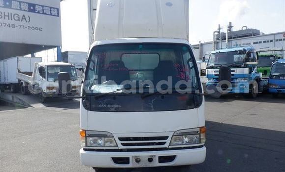 Buy Used Nissan UD White Truck in Kampala in Uganda Buy Used Nissan UD White Truck in Kampala in Uganda