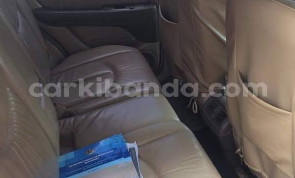 Acheter Import Voiture Toyota Harrier Blanc à Kampala, Ouganda Acheter Import Voiture Toyota Harrier Blanc à Kampala, Ouganda