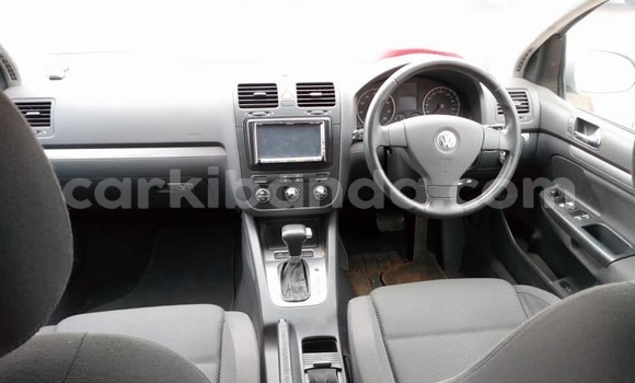 Acheter Import Voiture Volkswagen Golf Gris à Kampala, Ouganda Acheter Import Voiture Volkswagen Golf Gris à Kampala, Ouganda