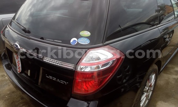 Acheter Import Voiture Subaru Legacy Noir à Kampala, Ouganda Acheter Import Voiture Subaru Legacy Noir à Kampala, Ouganda