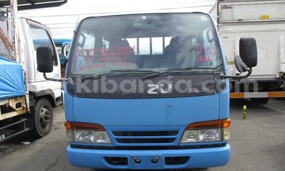 Buy Used Isuzu Bighorn Blue Car in Kampala in Uganda Buy Used Isuzu Bighorn Blue Car in Kampala in Uganda