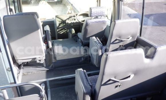 Buy Used Nissan UD White Truck in Kampala in Uganda Buy Used Nissan UD White Truck in Kampala in Uganda