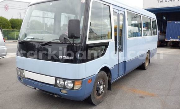 Buy Used Mitsubishi Van Blue Truck in Kampala in Uganda