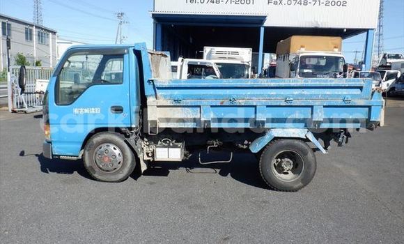 Buy Used Nissan UD Blue Truck in Kampala in Uganda Buy Used Nissan UD Blue Truck in Kampala in Uganda